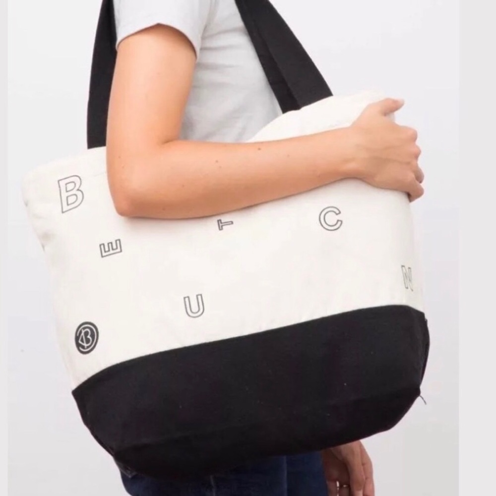 BeautyCon NYC Large Canvas Zip Tote